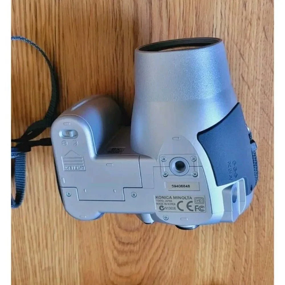 Minolta this konica